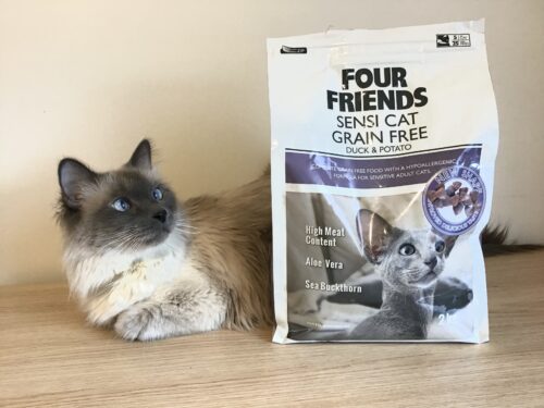 Нажмите, чтобы просмотреть в полноэкранном режиме Four Friends Sensi Cat Grain Free монопротеиновый беззерновой сухой корм для аллергичных кошек с уткой, 2 кг photo review