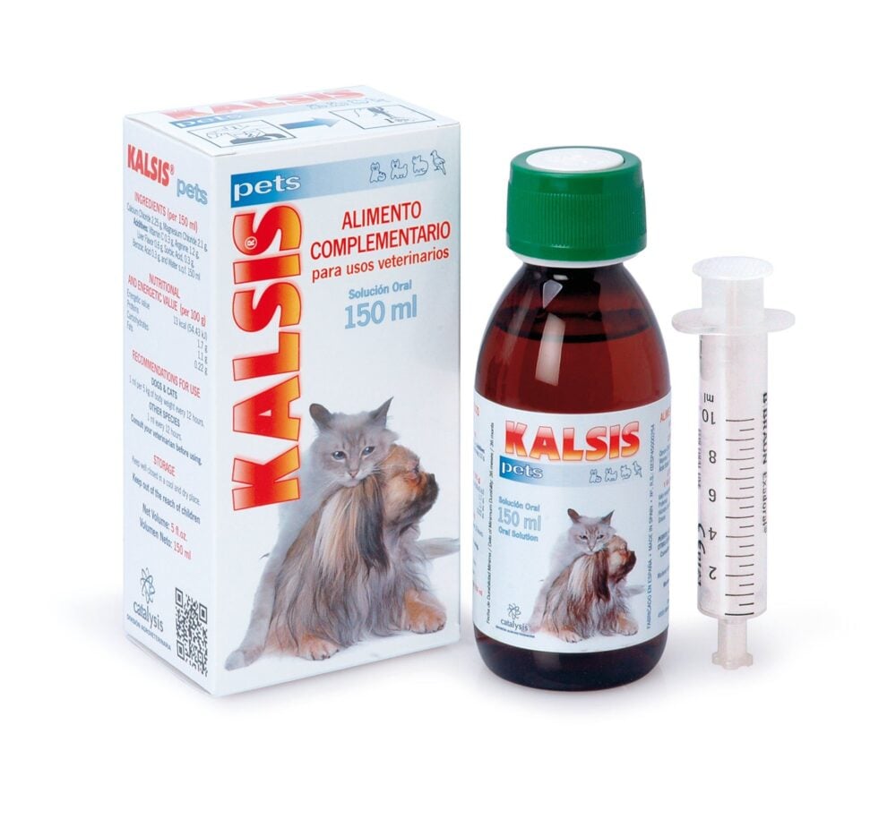 Bod._KALSIS_Pets_2048x2048 Catalysis KALSIS Pets sīrups, papildbarība suņiem un kaķiem kaulu lūzumu un metabolisko slimību atbalstam, 150 ml - Image 1
